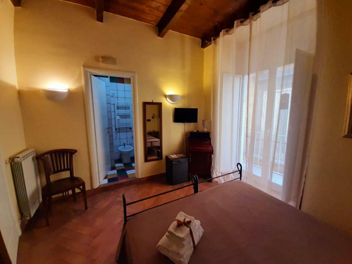 Conte Cavour Affittacamere 3*